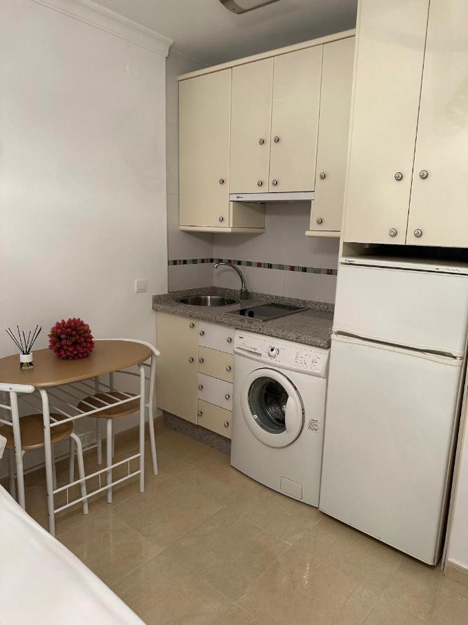 Estudio Turistico En Benalmadena A 200 Mts Del Mar מראה חיצוני תמונה