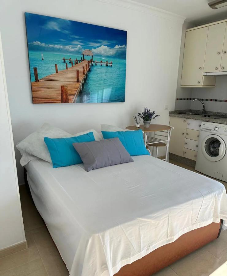 Estudio Turistico En Benalmadena A 200 Mts Del Mar מראה חיצוני תמונה