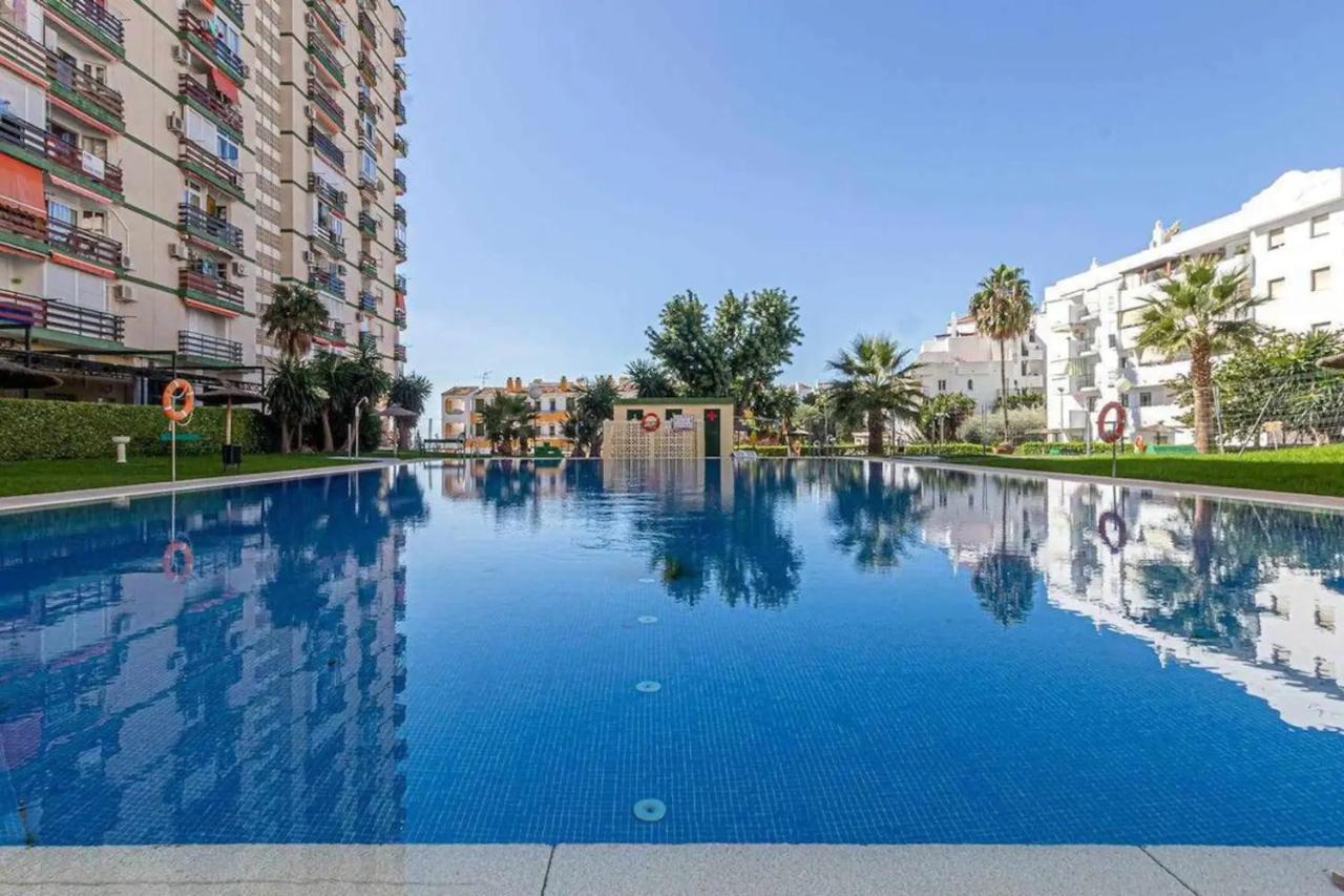 Estudio Turistico En Benalmadena A 200 Mts Del Mar מראה חיצוני תמונה