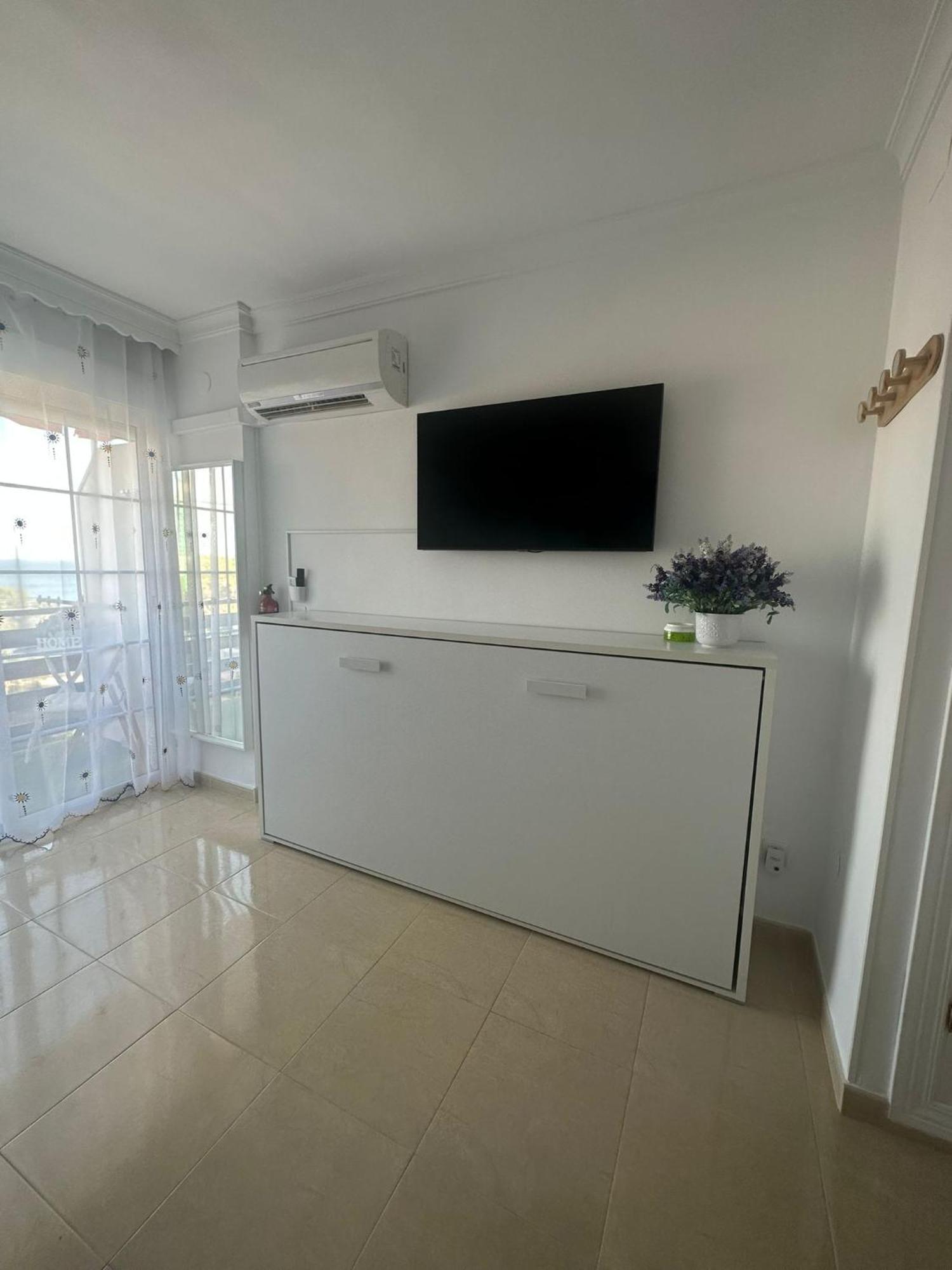 Estudio Turistico En Benalmadena A 200 Mts Del Mar מראה חיצוני תמונה