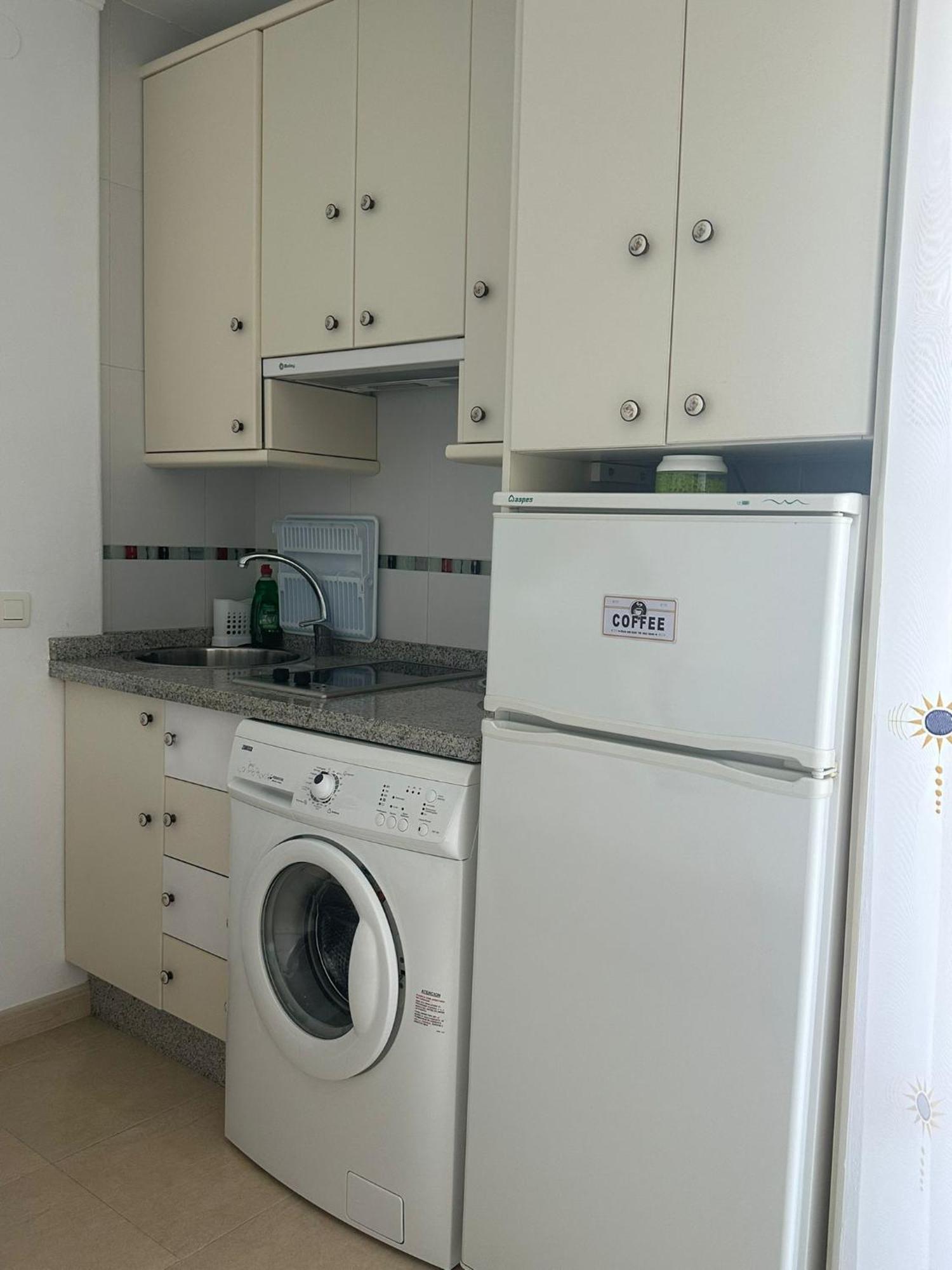 Estudio Turistico En Benalmadena A 200 Mts Del Mar מראה חיצוני תמונה